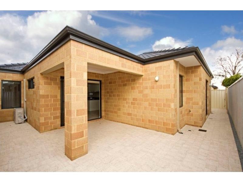 105D Hayes Avenue, Yokine WA 6060