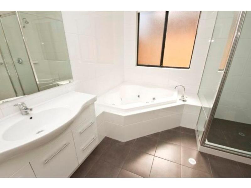 107 Hayes Avenue, Yokine WA 6060