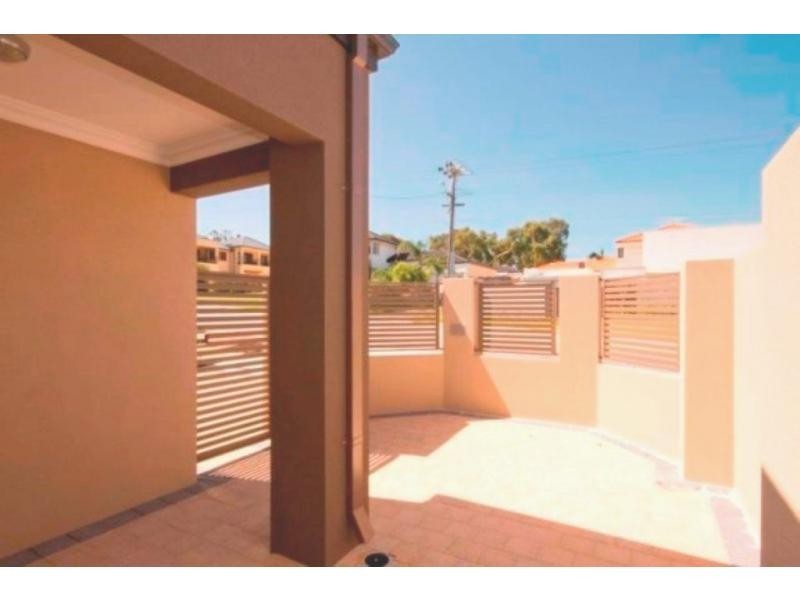107A Hayes Avenue, Yokine WA 6060