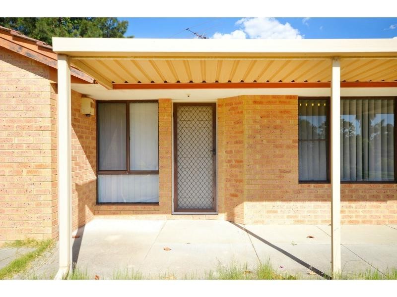 3 Weaber Court, Marangaroo WA 6064