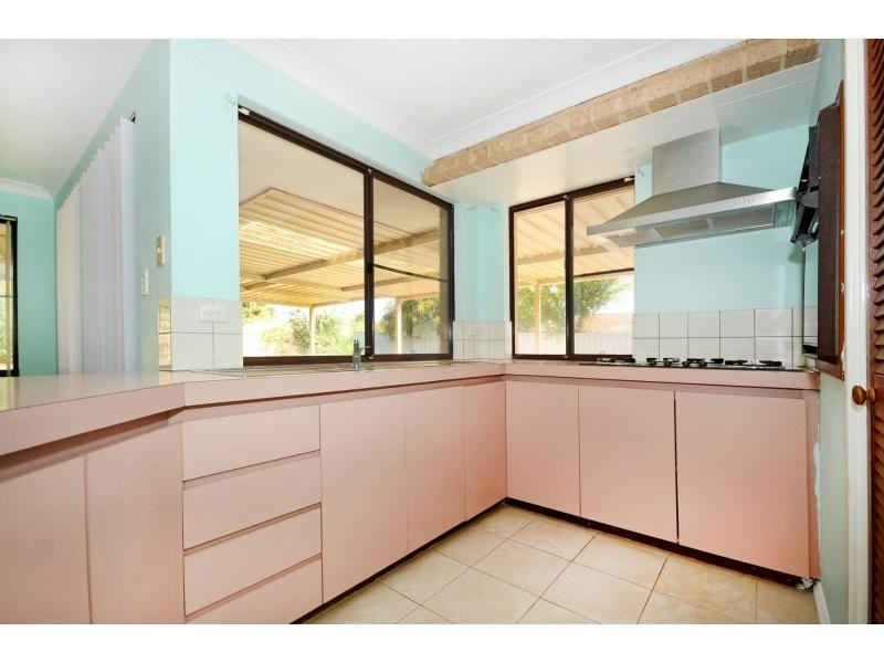 3 Weaber Court, Marangaroo WA 6064