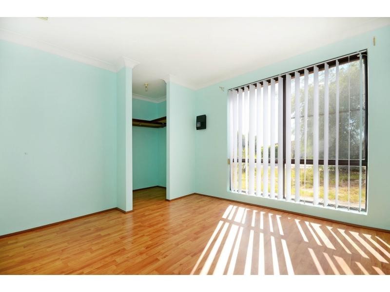 3 Weaber Court, Marangaroo WA 6064