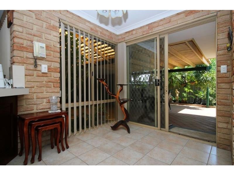 307 Summerlakes Parade, Ballajura WA 6066