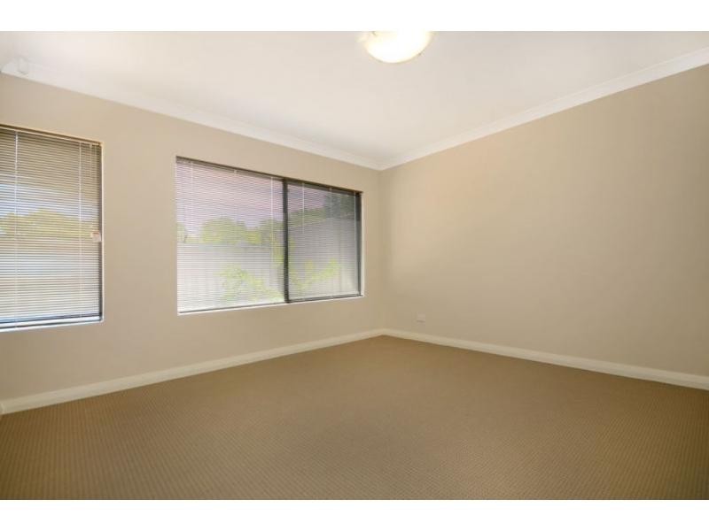 6/372 Light Street, Dianella WA 6059
