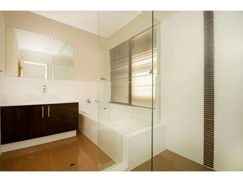 6/372 Light Street, Dianella WA 6059