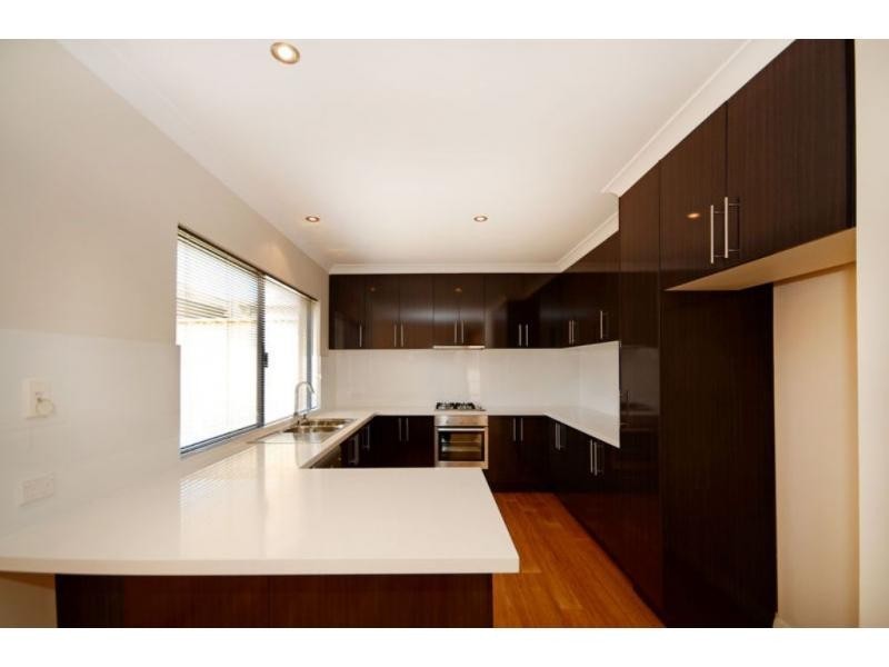 5/372 Light Street, Dianella WA 6059