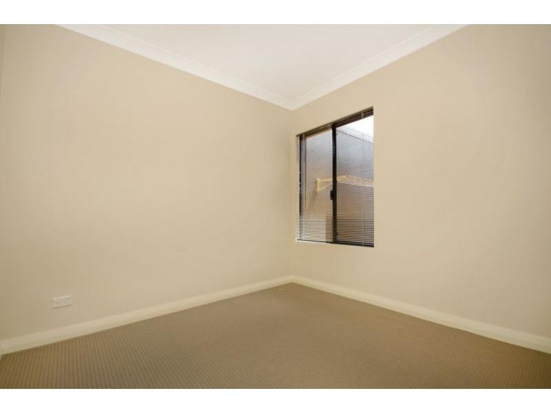 5/372 Light Street, Dianella WA 6059