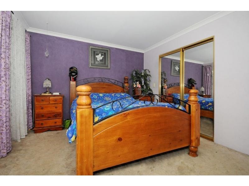 11 Masters Place, Marangaroo WA 6064