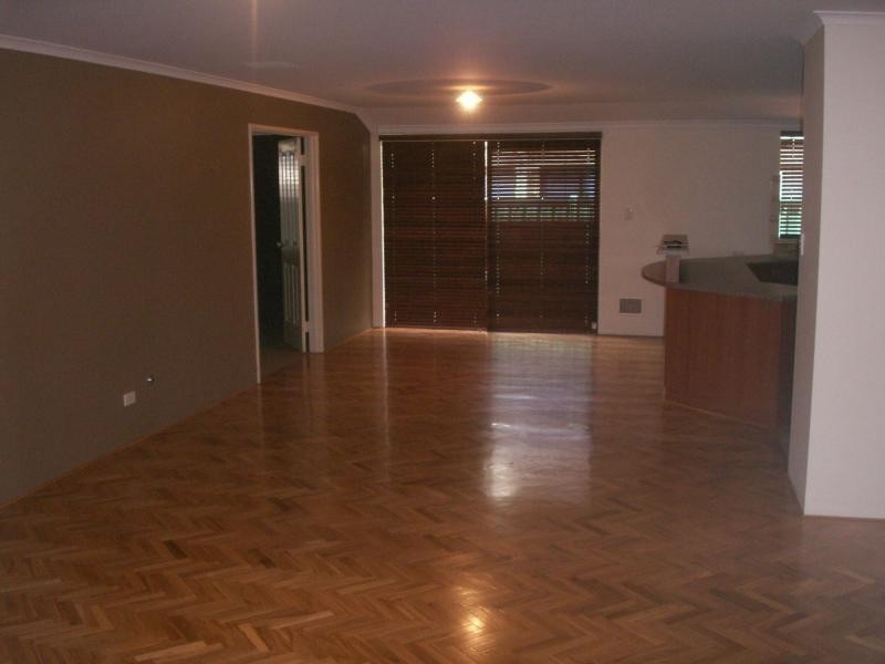 103 Hellfire Drive, Darch WA 6065