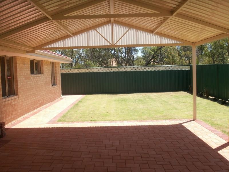 103 Hellfire Drive, Darch WA 6065