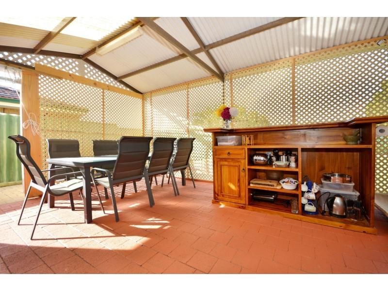 42 Meadowview Drive, Ballajura WA 6066