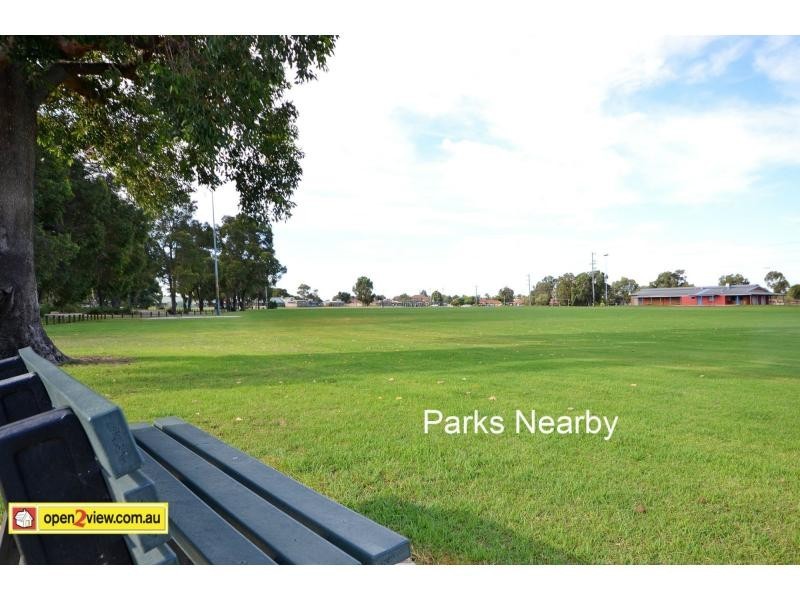 42 Meadowview Drive, Ballajura WA 6066