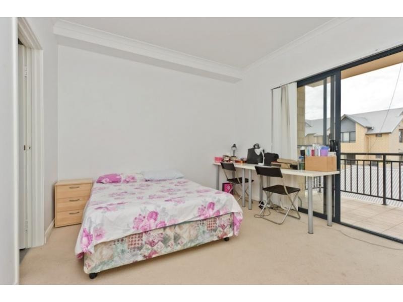 17/5 Shoveler Terrace, Joondalup WA 6027