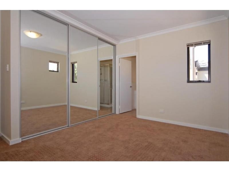37B Walderton Avenue, Balga WA 6061