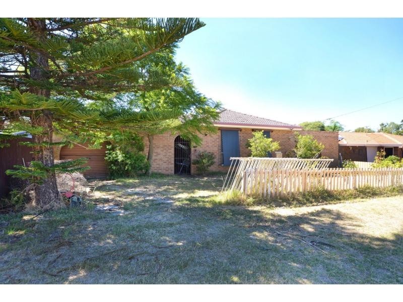 59 Tendring Way, Girrawheen WA 6064