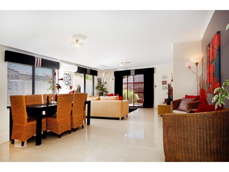 1 Kilmurray Way, Balga WA 6061