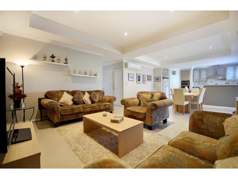 1A La Trobe Street, Landsdale WA 6065