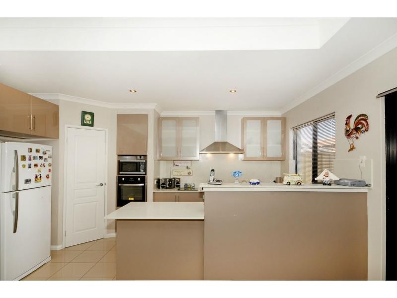 1A La Trobe Street, Landsdale WA 6065