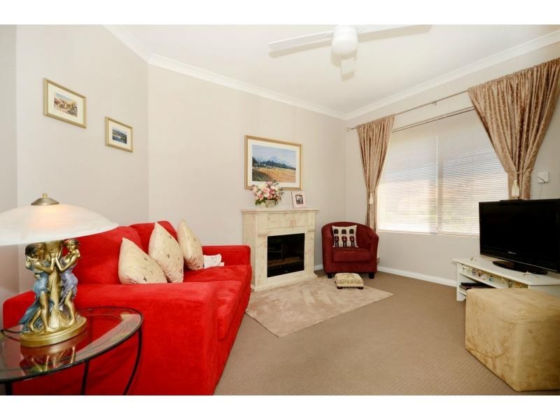 1A La Trobe Street, Landsdale WA 6065