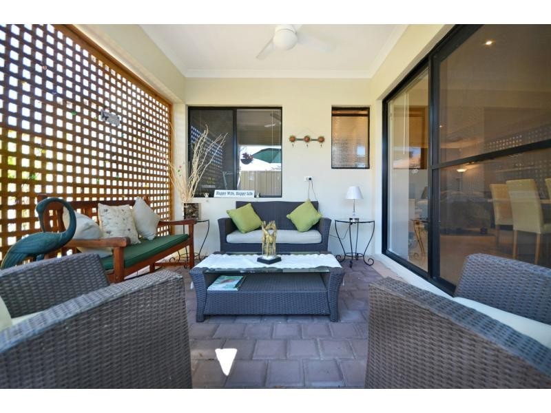 1A La Trobe Street, Landsdale WA 6065