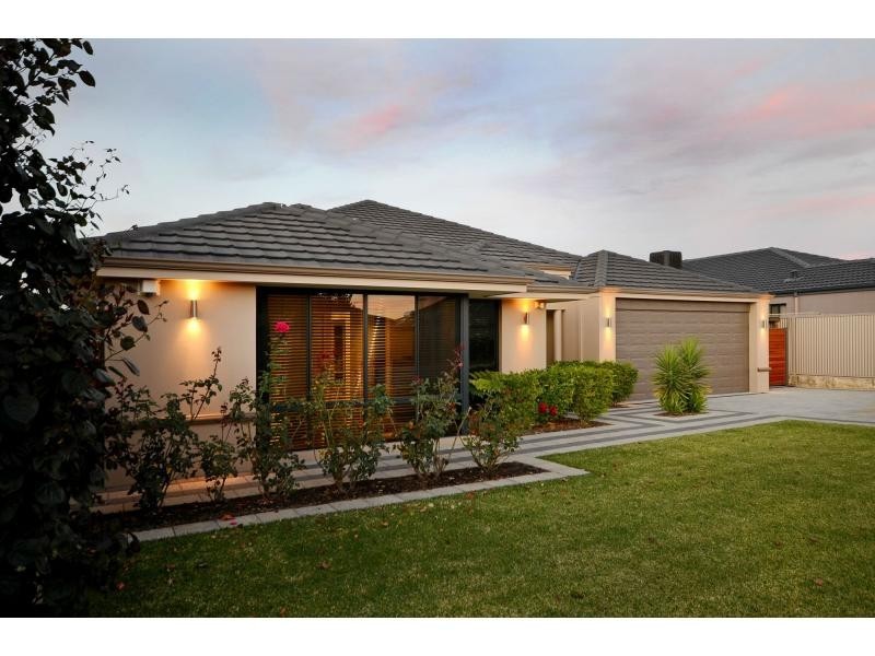 92 Furley Road, Southern River WA 6110