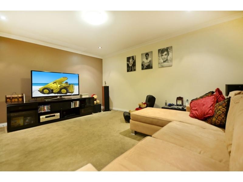 92 Furley Road, Southern River WA 6110