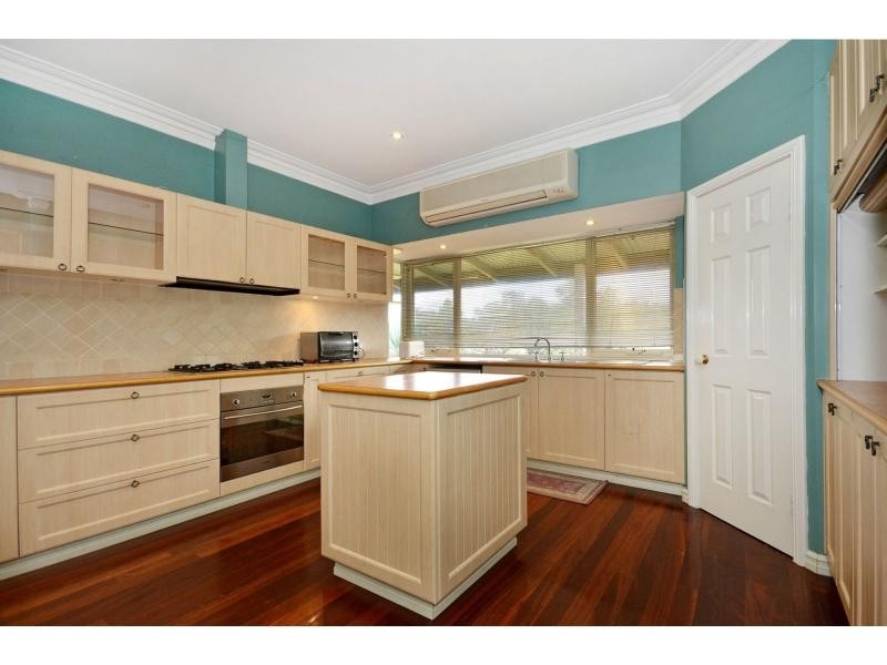 66 Pine Crest Way, Gnangara WA 6077