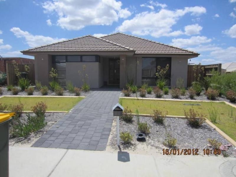 81 Lomas Circle, Ellenbrook WA 6069