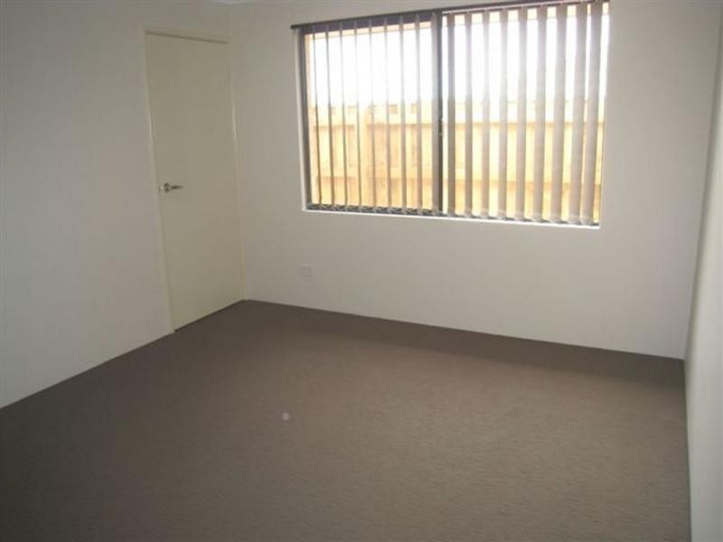 81 Lomas Circle, Ellenbrook WA 6069