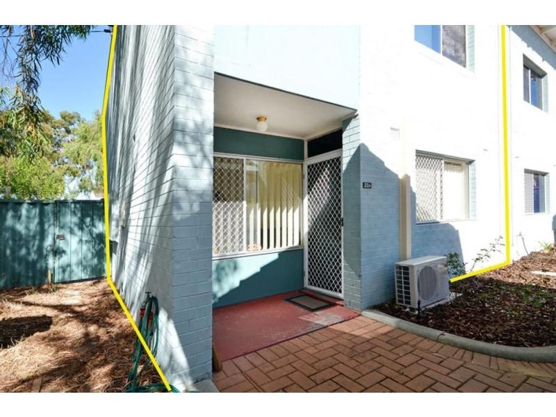 22A Casserley Avenue, Girrawheen WA 6064