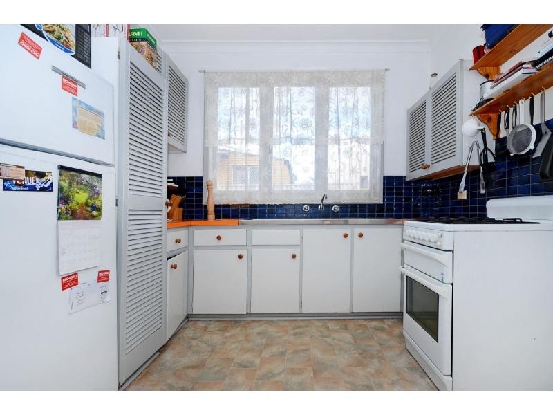 12 Grinstead Way, Balga WA 6061
