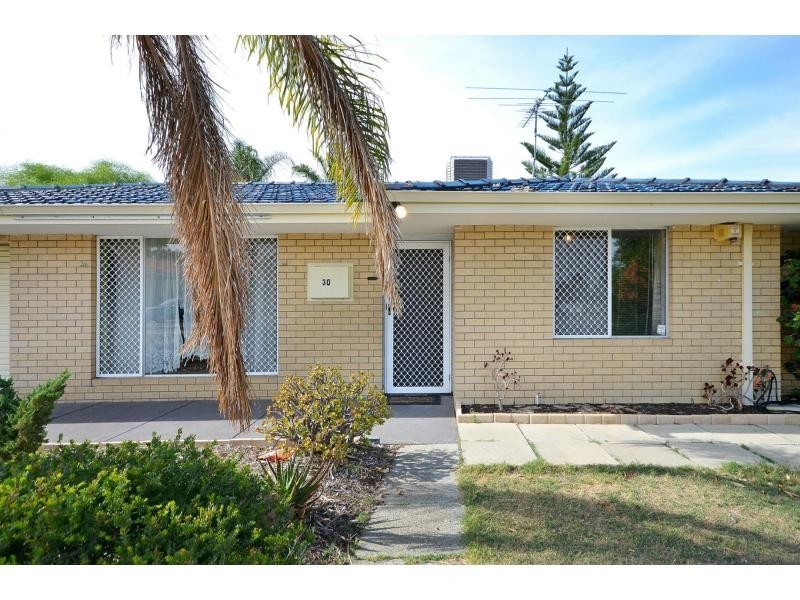 30 Templeton Crescent, Girrawheen WA 6064