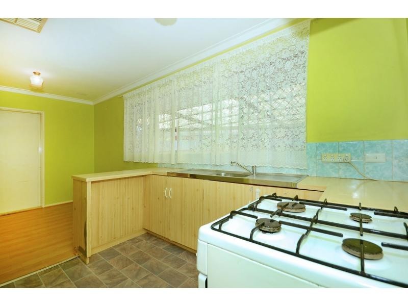 30 Templeton Crescent, Girrawheen WA 6064