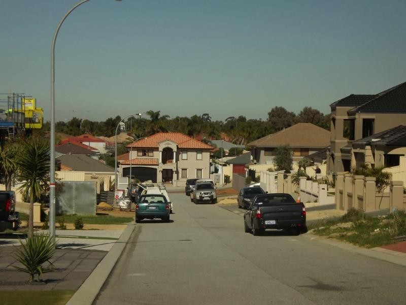 6 Cobby Place, Marangaroo WA 6064