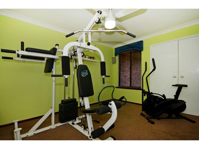 10 Towerhill Road, Alexander Heights WA 6064