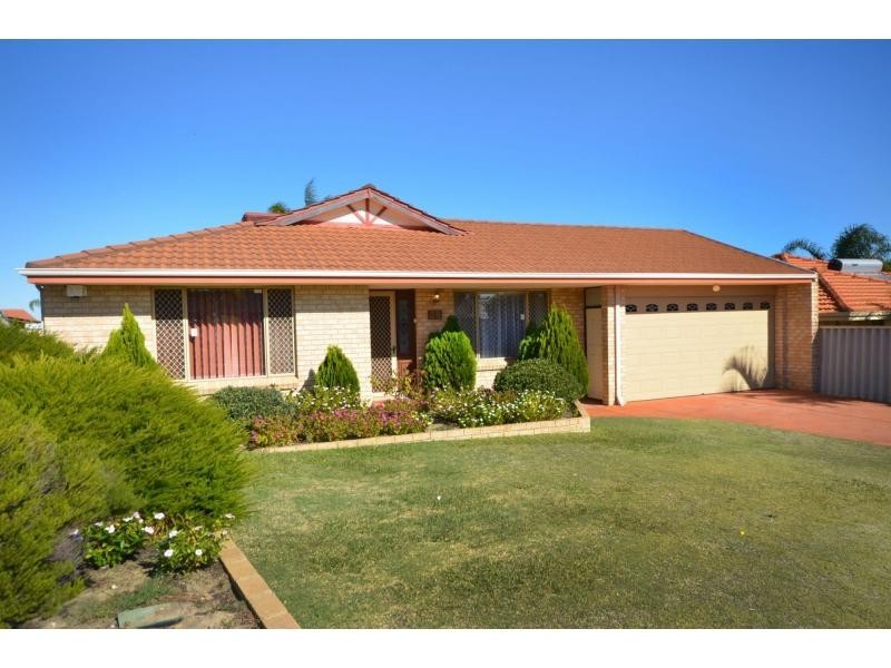 28 Lancer Way, Alexander Heights WA 6064