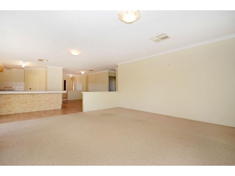 28 Lancer Way, Alexander Heights WA 6064