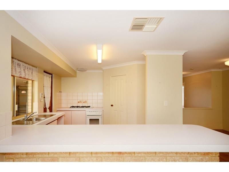 28 Lancer Way, Alexander Heights WA 6064