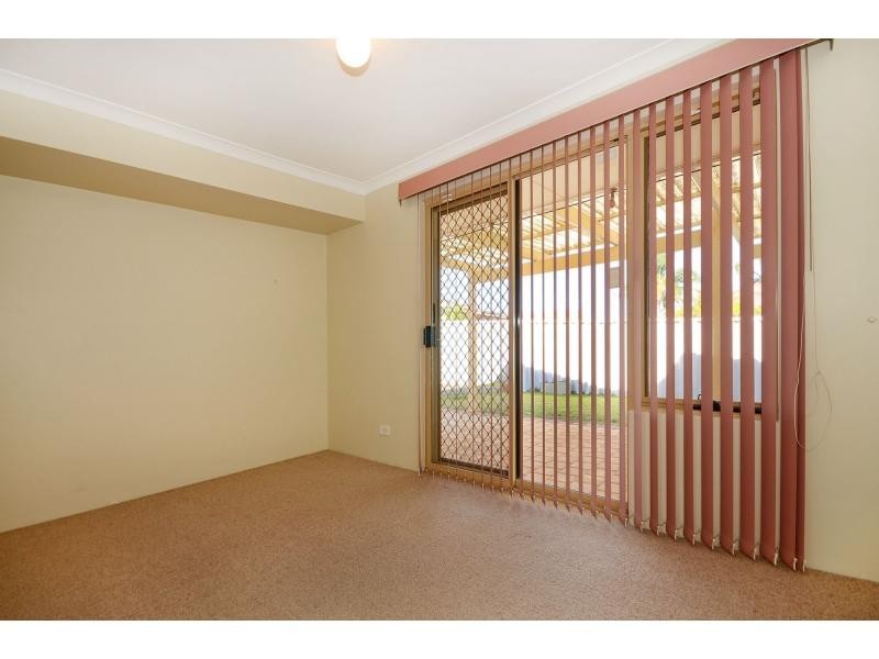 28 Lancer Way, Alexander Heights WA 6064