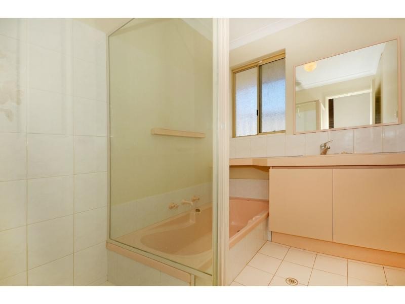 28 Lancer Way, Alexander Heights WA 6064