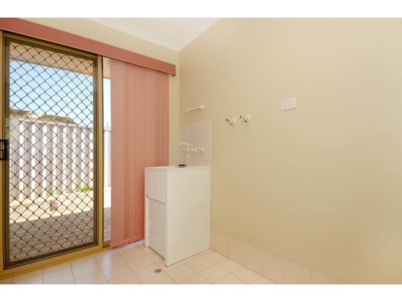 28 Lancer Way, Alexander Heights WA 6064