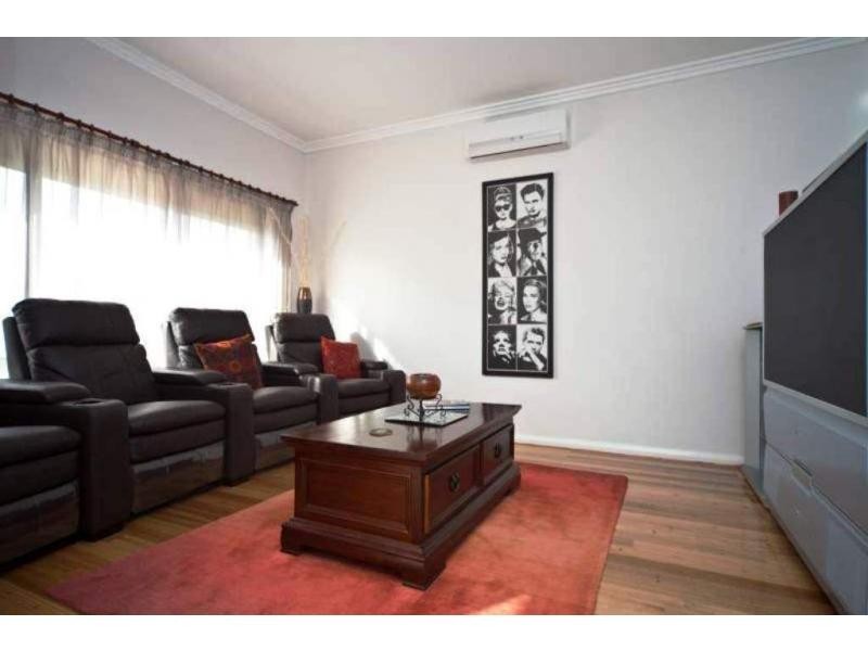 28 Finsbury View, Landsdale WA 6065