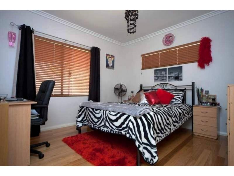 28 Finsbury View, Landsdale WA 6065