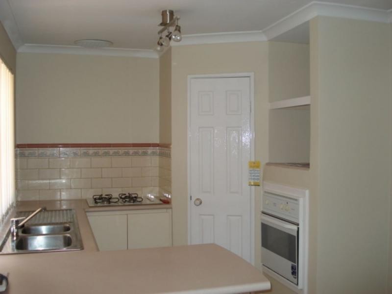 2/3 Essex Street, Bayswater WA 6053