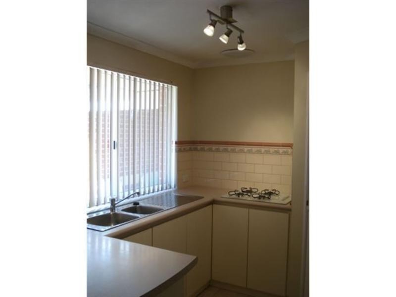 2/3 Essex Street, Bayswater WA 6053