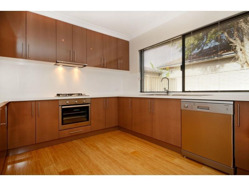 372 Light Street, Dianella WA 6059