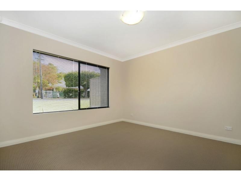 374 Light Street, Dianella WA 6059