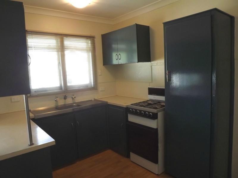 8 Ashcroft Way, Balga WA 6061