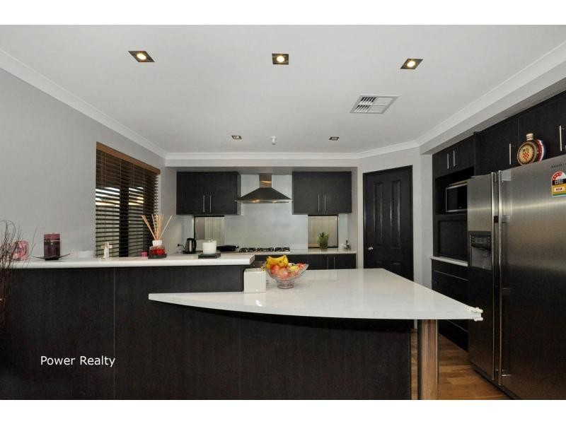 31 Pando Crescent, Landsdale WA 6065