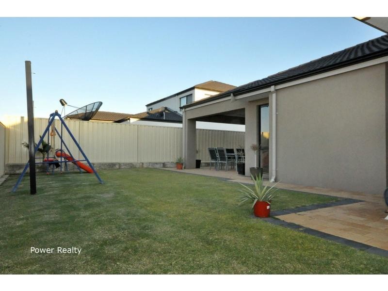 31 Pando Crescent, Landsdale WA 6065